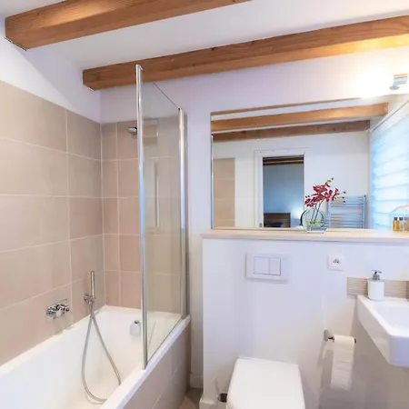 Gaia - Pour 8 Personnes 764 * Chamonix